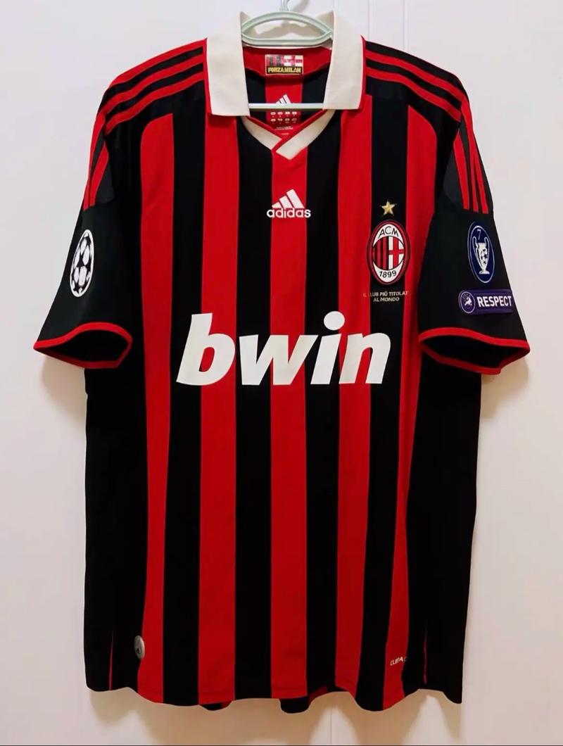 每体：伯纳乌球场转型为活动中心，皇马预计获得创纪录收入（每体：伯纳乌升级为多功能活动中心，皇马营收有望刷新纪录）