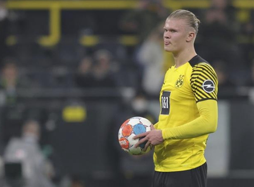 懂球帝12周年120大瞬间1／4决赛：德拜梅磊包揽，谁将杀出半区？（懂球帝12周年120大瞬间八强战：德拜梅磊悉数入围，谁能突围半区？）