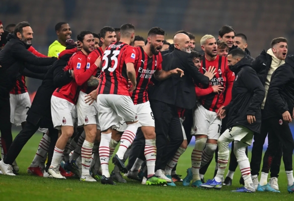 曼城险胜富勒姆 哈兰德创造纪录福登火力全开助蓝月亮锁定三分（曼城险过富勒姆：哈兰德破纪录，福登爆发助蓝月亮全取三分）