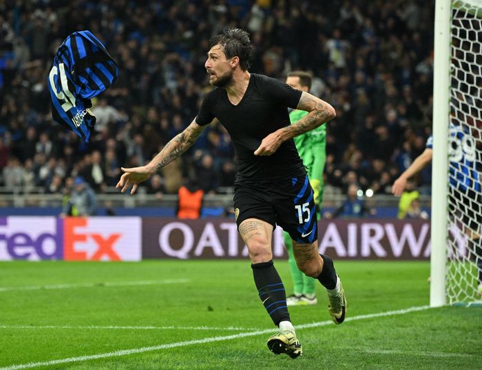 中超比赛焦点：山东泰山迎战上海申花,（中超焦点战：山东泰山对阵上海申花）